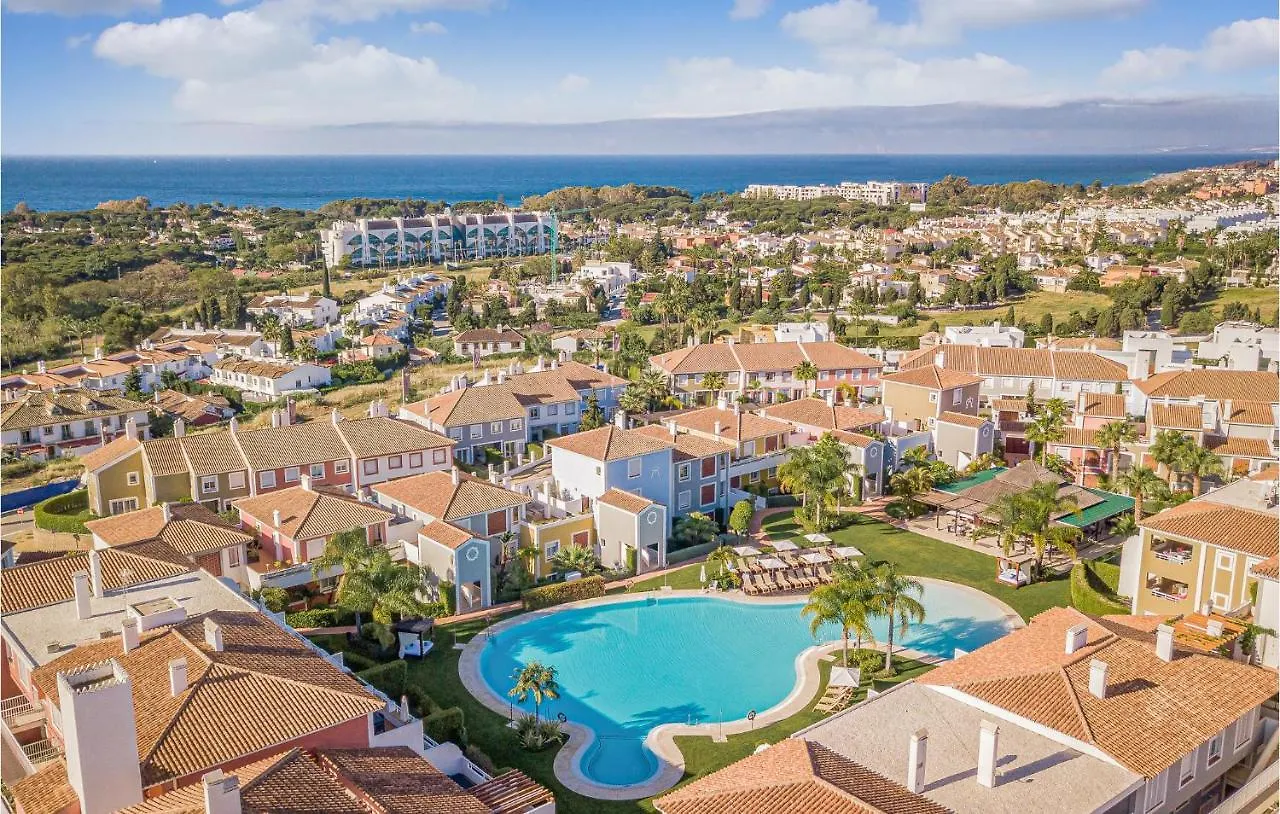 Stunning Apartment In Estepona With Kitchenette 스페인